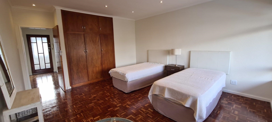 2 Bedroom Property for Sale in Kenilworth Western Cape